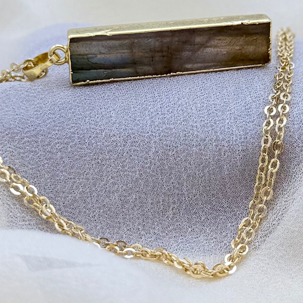 Natural Labradorite Pendant Rectangle Boho Layering Necklace Gold Tone Chain 20 - Picture 5 of 10